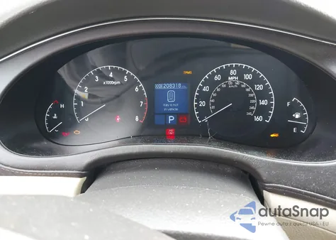 2011 Hyundai Genesis 3.8 z USA, uszkodzony, nr VIN KMHGC4DE4BU143298